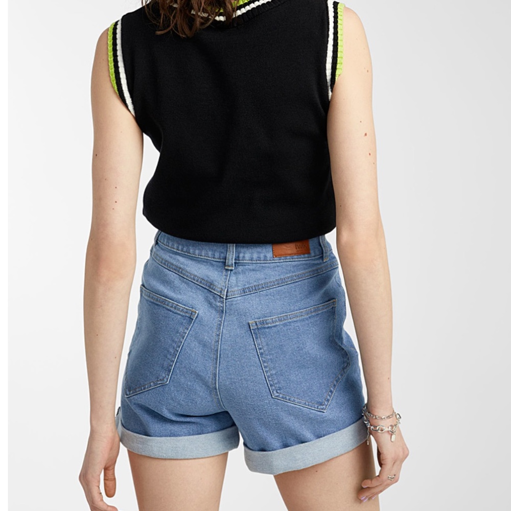 Retro eco-friendly organic and recycled cotton denim high waist mom shorts NWT - Picture 2 of 11